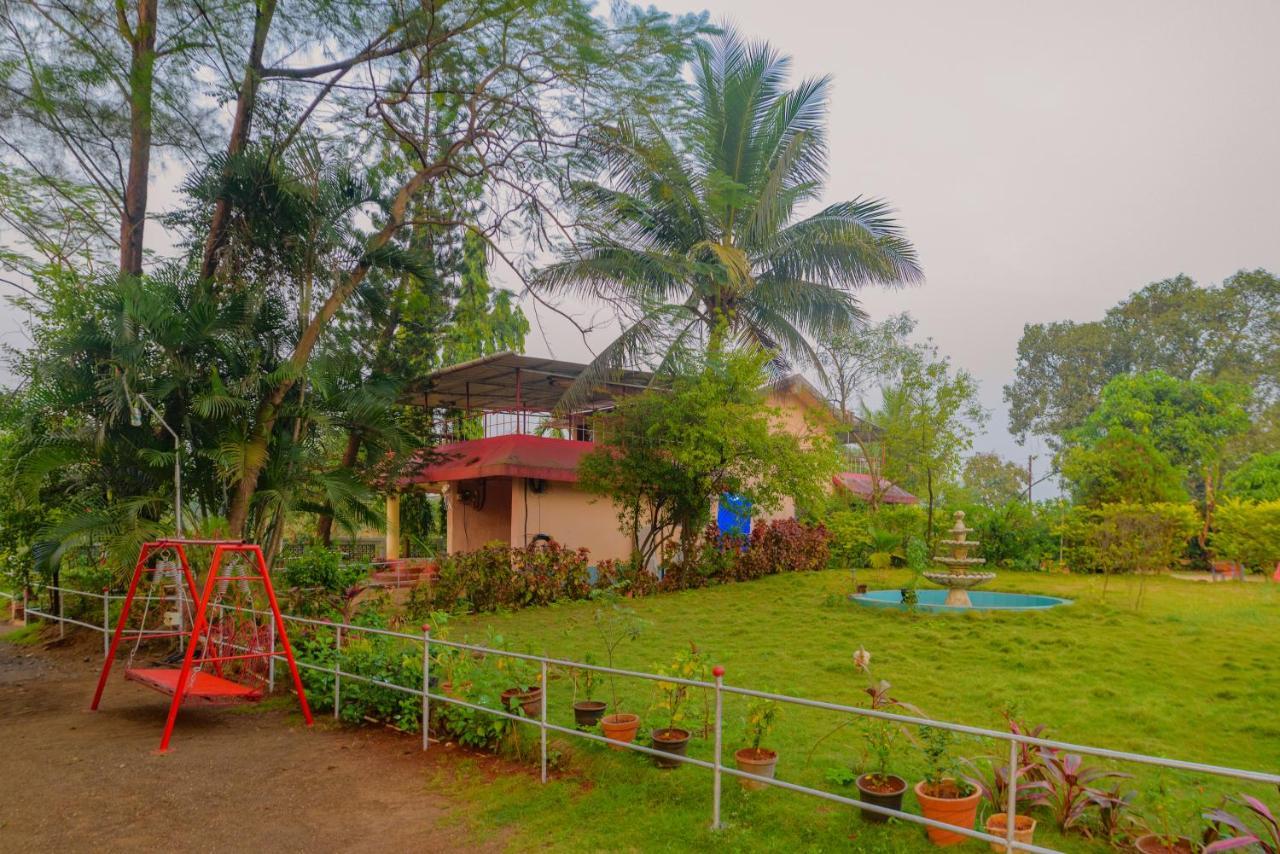 Prajakta Rest House Alībāg Exterior foto