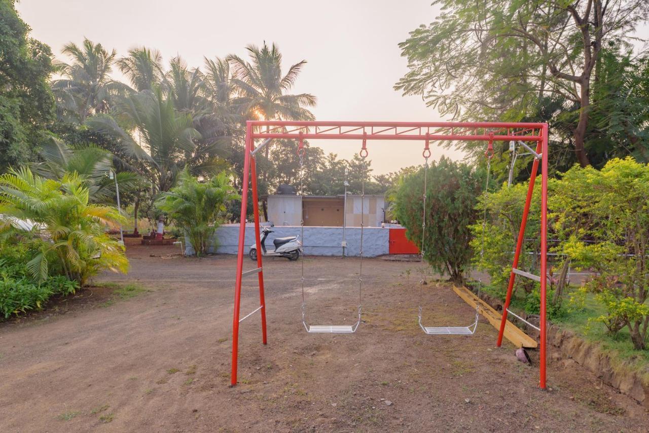 Prajakta Rest House Alībāg Exterior foto