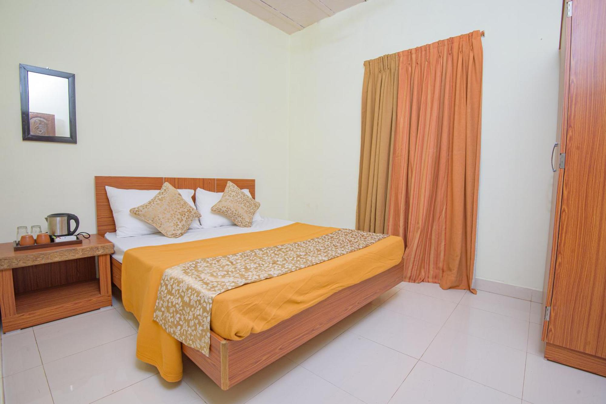 Prajakta Rest House Alībāg Quarto foto